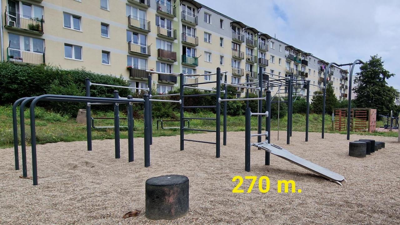 R Mieszkanie Cale Albo Pokoj Bllisko Wszystko Lägenhet Gdańsk Exteriör bild